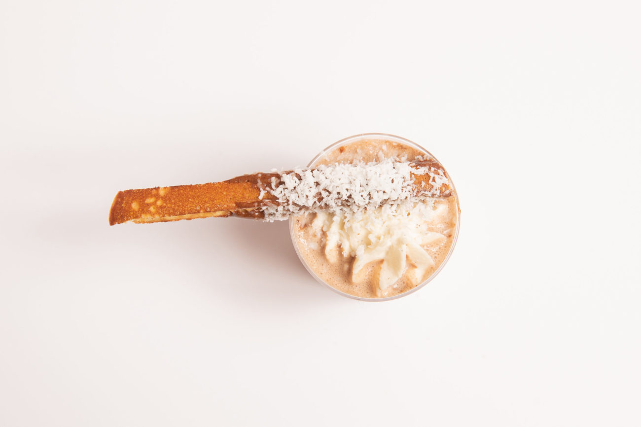 Stick de pancake et chocolat chaud HD Fingers de pancakes